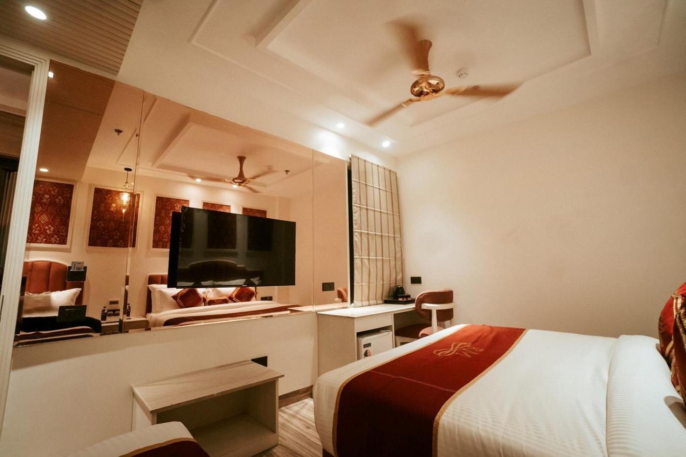 Hotel The Red Martin Near Jallianwala Bagh Amritsar